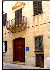 L_UiB, meeting point of the University students in Menorca